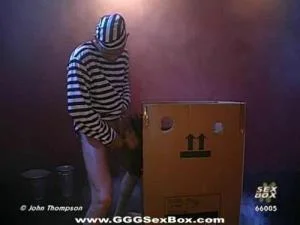 Sexbox - Club der spritzgeilen gentlemen (DVDRip / 653.4 MB)  2025
