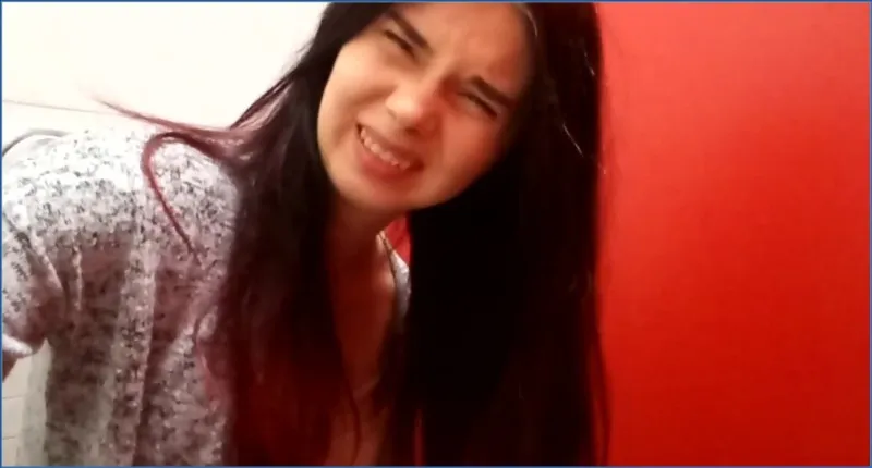 Download HotDirtyIvone, Peeing, Farting & Smearing Scaturia.net