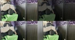 Femdom face farts (HD 720p / 246.53 MB)  2025