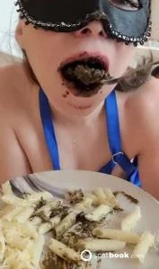 The diarrhea paste (FullHD 1080p / 488.04 MB)  2025