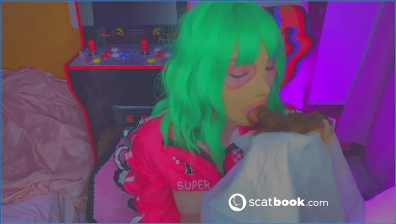 Fisting with Sweet Betty Parlour: One point five kilograms of Own Poo and Squirting Night! - scat porn video at Scaturia.net
