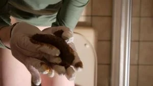 Kakagematsche With Latex Gloves (FullHD 1080p / Germany, Poop)