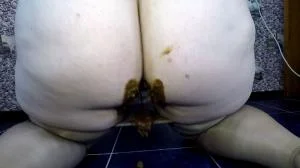 Dirty Poo In Pantyhose (FullHD 1080p / Big Ass, Big Tits)