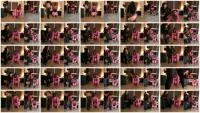 Doppelt gestopftes perverses Scheiße Sissymaul (FullHD 1080p / 237 MB) - ScatUria