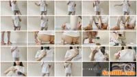 Marinayam19 - Marina cums and shits backstage between speech (FullHD 1080p / 990 MB) - ScatUria