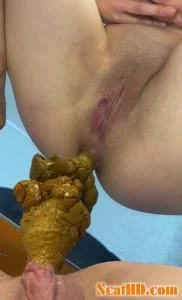 Markovna - Mladlena poops tender shit (UltraHD 4K / Lesbians, Young Girls)