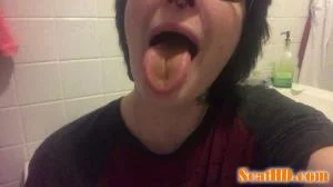 Missellie8 - Toilet Paper Epidemic (FullHD 1080p / Shit, Amateur)