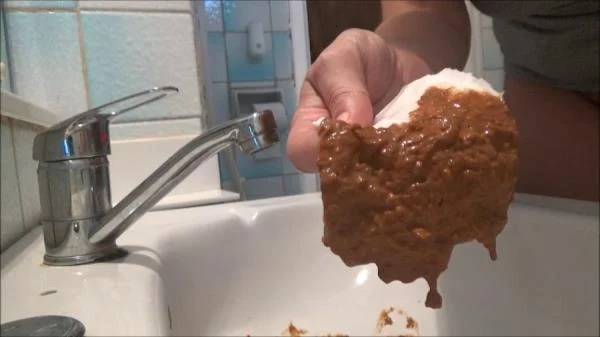 Huge Diarrhea In Sink (SD / 228 MB) 19 October 2025