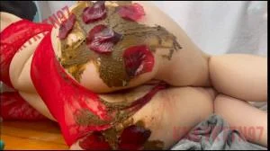 KnkyKttn97 - Red Flowers And Brown Poop (HD 720p / Solo, Shitting Ass)