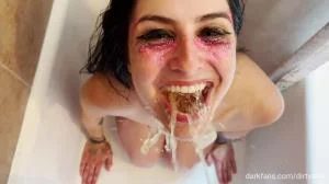 Kaitlyn Katsaros - A scene pissing in Kaitlyn's mouth and she swallows all my pee (HD 720p / Amateur, Sex Shit)