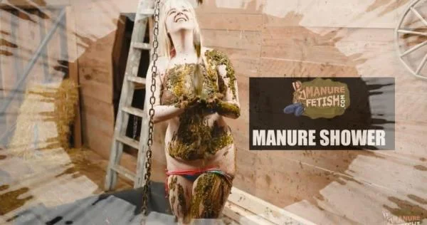Lyndra Lynn - Manure Shower (HD 720p / Cow Dung, Farm)