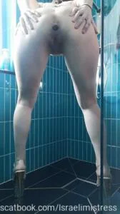 Mistress Jardena - Shitting in the shower (SD / Kaviar, Humiliation)