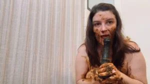 Layla Lee - Dildos Panties And Shit (FullHD 1080p / Amateur, Defecation)