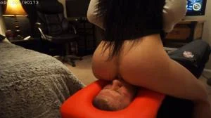 Goddess Amirha - Shart Slavery (FullHD 1080p / Facesitting, Domination)
