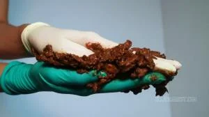 ASMR GLOVED HAND POOP (HD 720p / Solo, Defecation)