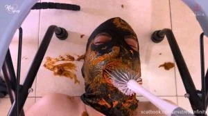 BREAKFAST FOR OUR SLAVE BEFORE THE BEACH - DAY 2 (FullHD 1080p / Latex, Femdom)