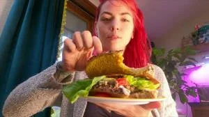 Gassys Thanksgiving Dine And Dump (FullHD 1080p / Solo Scat, Big Ass)