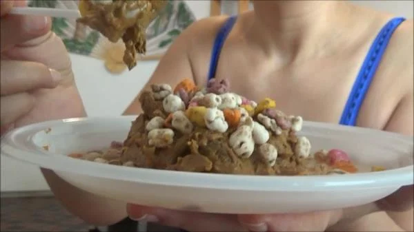Delicious Shit Cake (SD / Fetish, Romanian)
