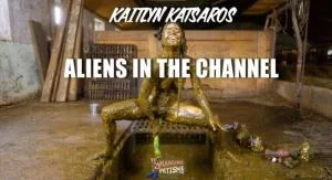 Aliens In The Manure Channel (FullHD 1080p / Manure Channel, Cow)