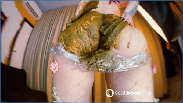 Nasty Stinky Plastic Panties! (FullHD 1080p / 288.67 MB) 2026